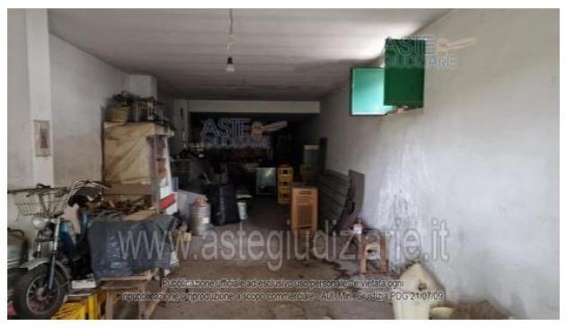 locale commerciale in vendita a Ginosa