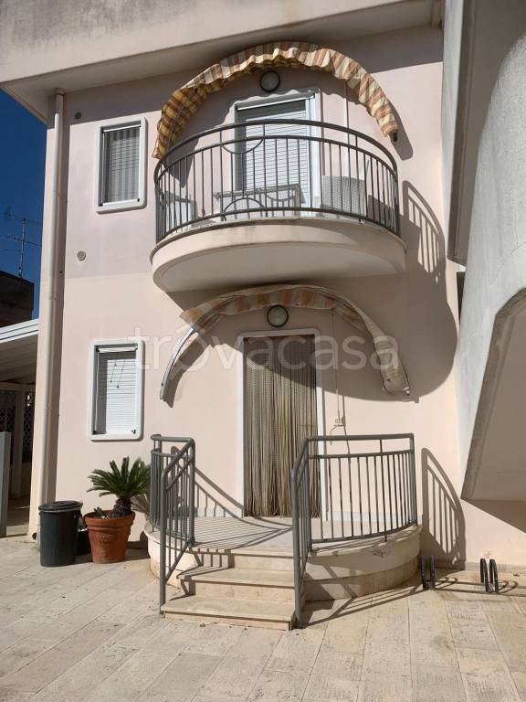 appartamento in vendita a Ginosa in zona Marina di Ginosa