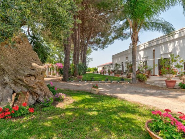 casa indipendente in vendita a Ginosa