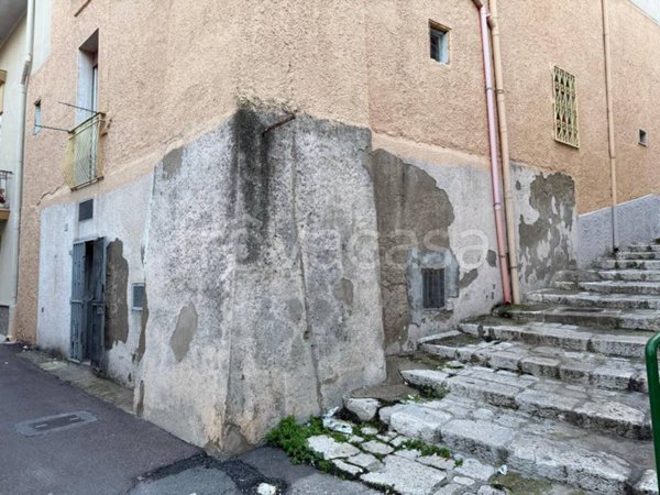 locale commerciale in vendita a Ginosa