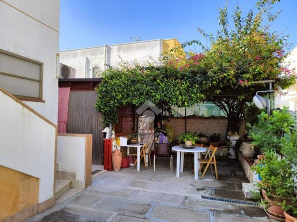 casa indipendente in vendita a Ginosa in zona Marina di Ginosa