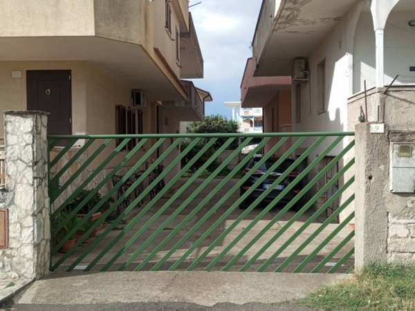 appartamento in vendita a Ginosa in zona Marina di Ginosa