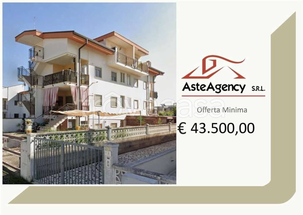 appartamento in vendita a Ginosa in zona Marina di Ginosa