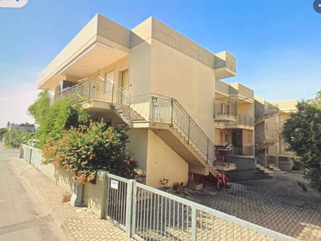 appartamento in vendita a Ginosa in zona Marina di Ginosa