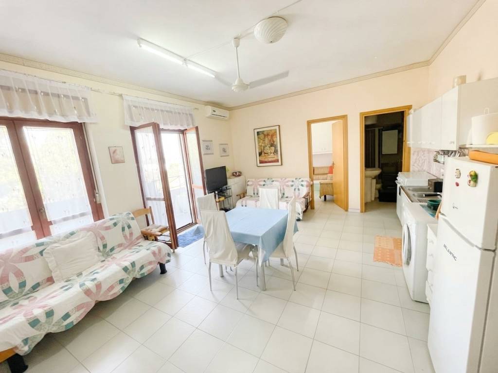 appartamento in vendita a Ginosa in zona Marina di Ginosa