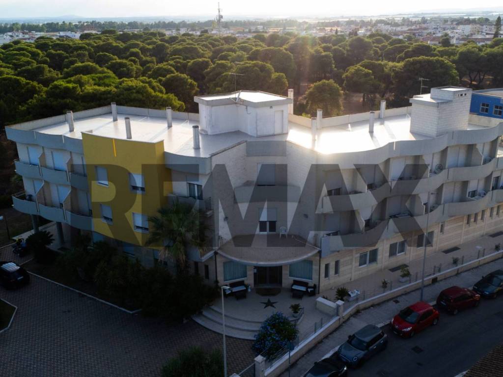albergo in vendita a Ginosa in zona Marina di Ginosa