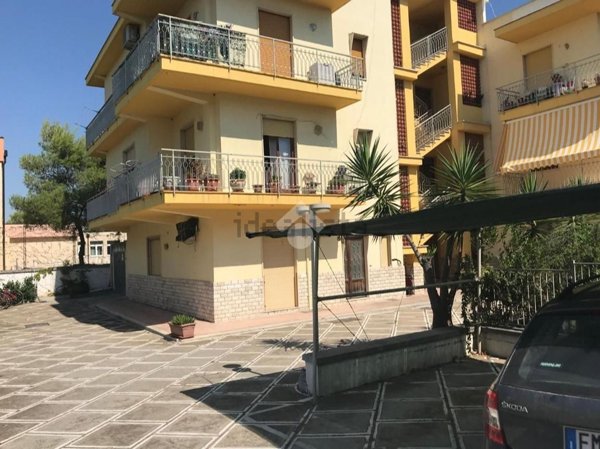 appartamento in vendita a Ginosa in zona Marina di Ginosa