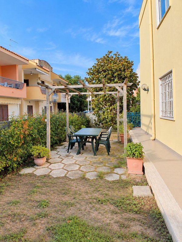 appartamento in vendita a Ginosa in zona Marina di Ginosa