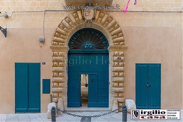 intera palazzina in vendita a Grottaglie