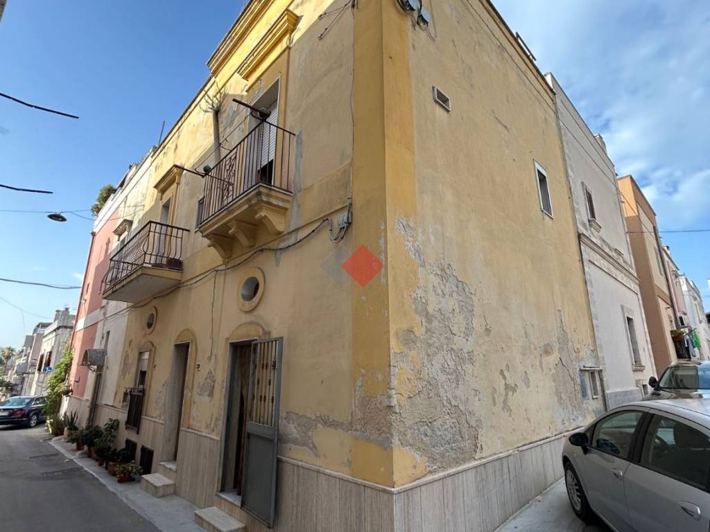 casa indipendente in vendita a Grottaglie