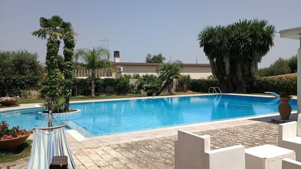 casa indipendente in vendita a Grottaglie