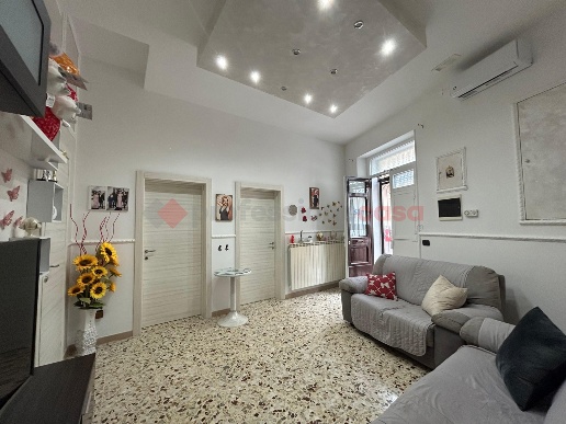 casa indipendente in vendita a Grottaglie