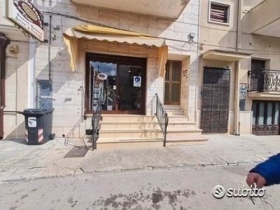 casa indipendente in vendita a Grottaglie