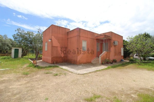 casa indipendente in vendita a Grottaglie