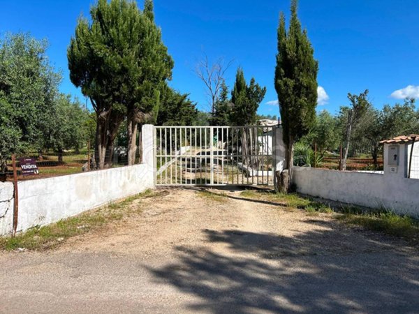 casa indipendente in vendita a Grottaglie in zona Paparazio