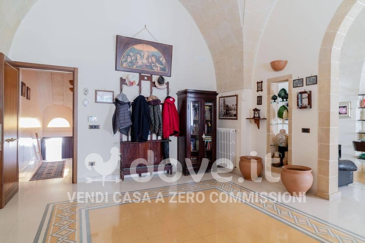 casa indipendente in vendita a Grottaglie