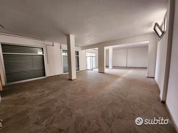 negozio in vendita a Grottaglie