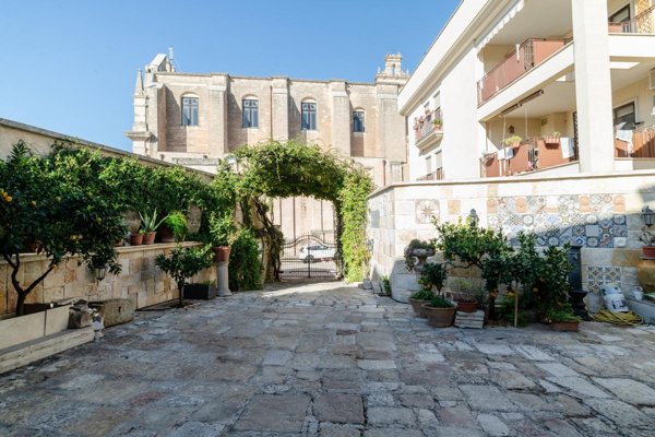 casa indipendente in vendita a Grottaglie