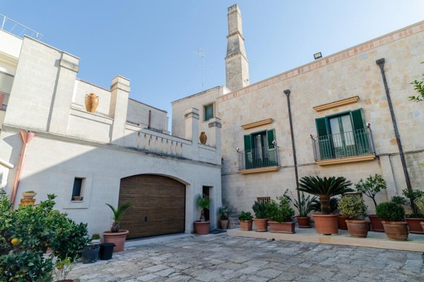 casa indipendente in vendita a Grottaglie