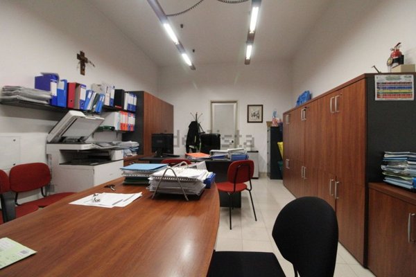 locale commerciale in vendita a Grottaglie