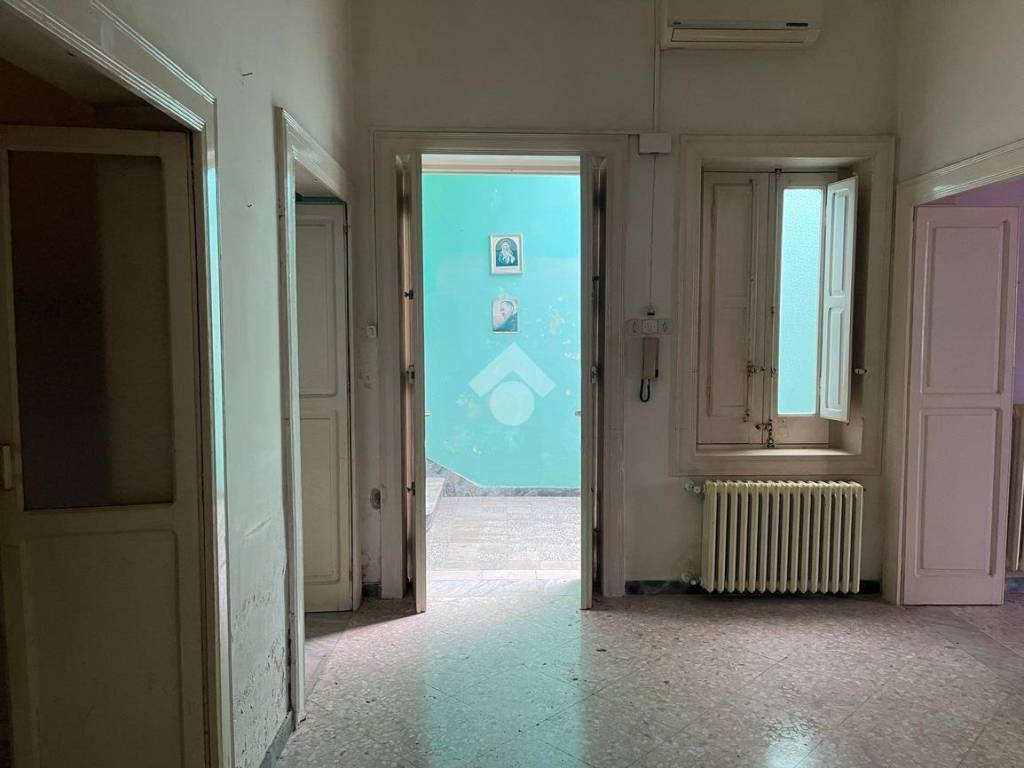 casa indipendente in vendita a Grottaglie