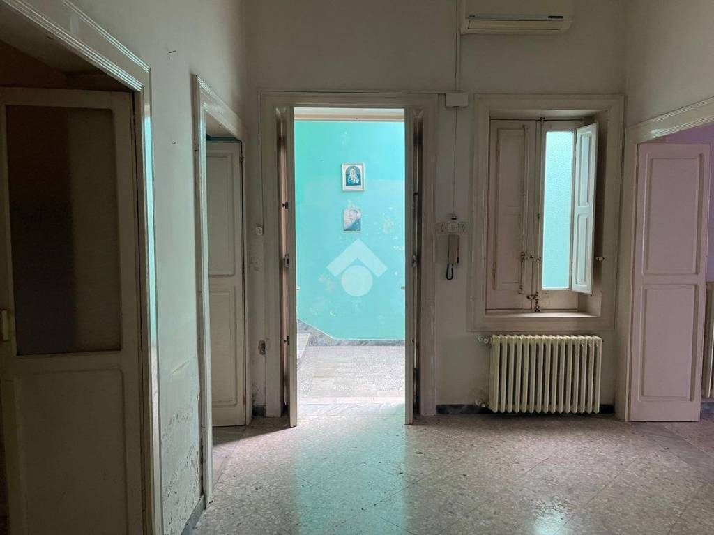 casa indipendente in vendita a Grottaglie