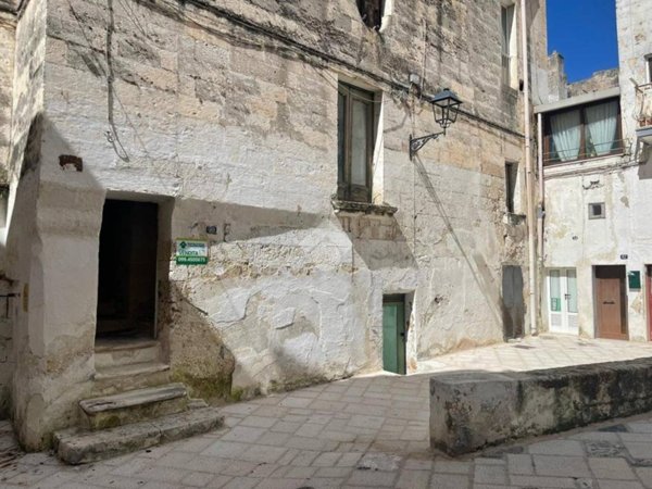casa indipendente in vendita a Grottaglie