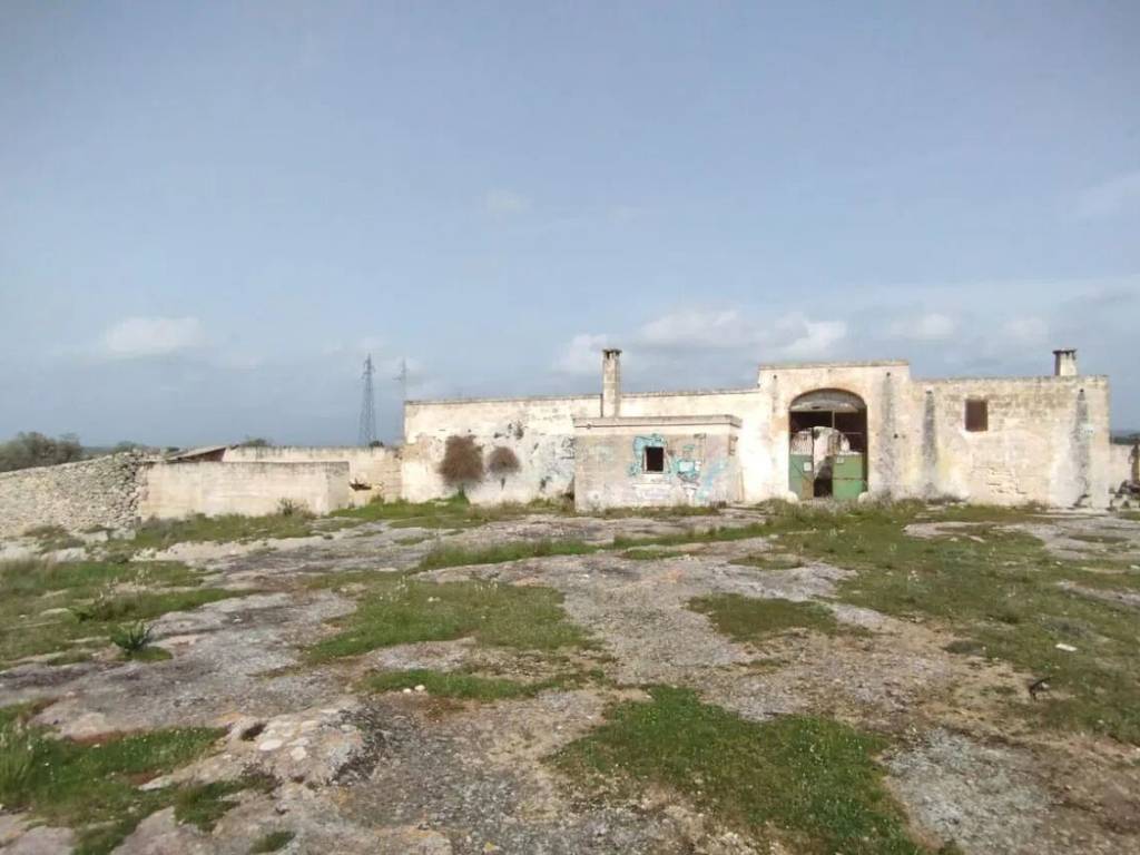 casa indipendente in vendita a Grottaglie