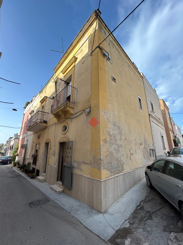 casa indipendente in vendita a Grottaglie