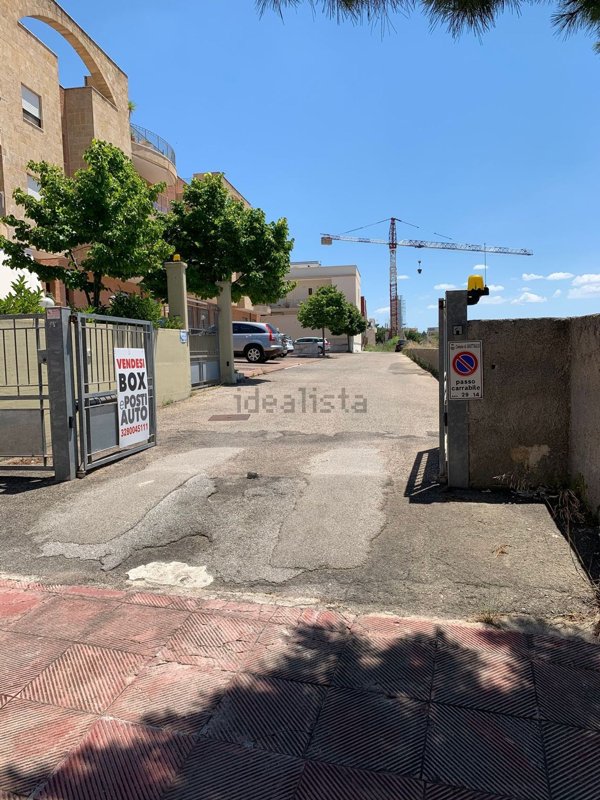 locale di sgombero in vendita a Grottaglie