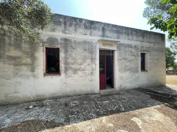 casa indipendente in vendita a Grottaglie
