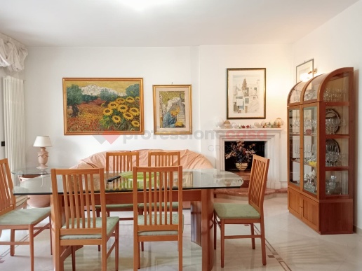 casa semindipendente in vendita a Grottaglie