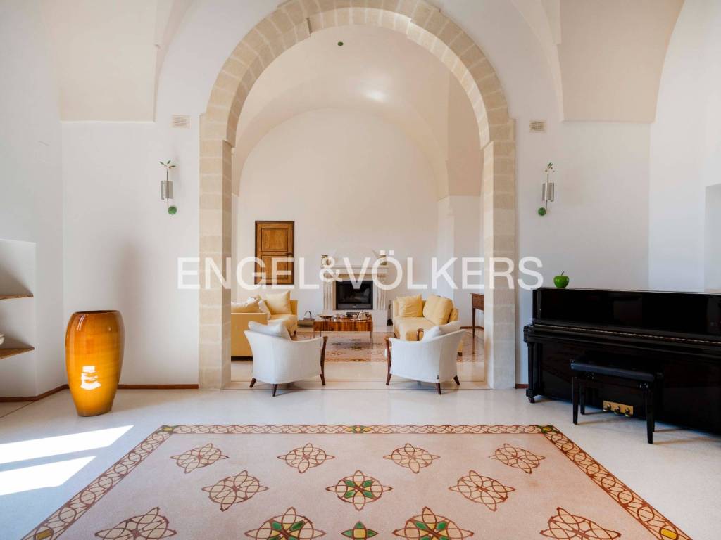 intera palazzina in vendita a Grottaglie