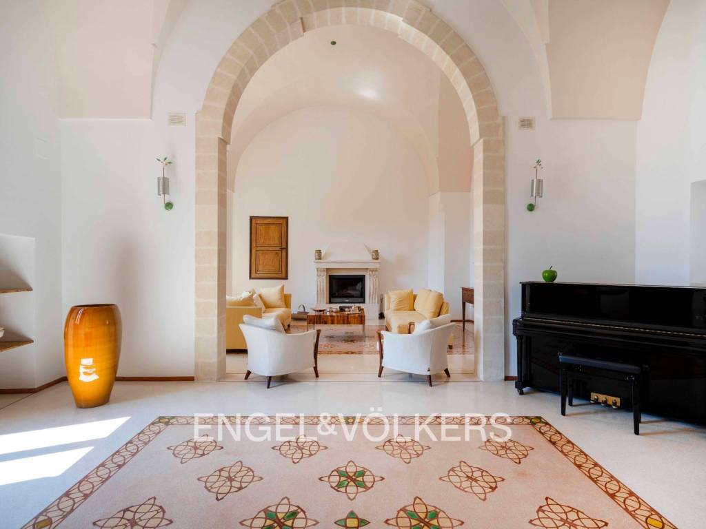 intera palazzina in vendita a Grottaglie