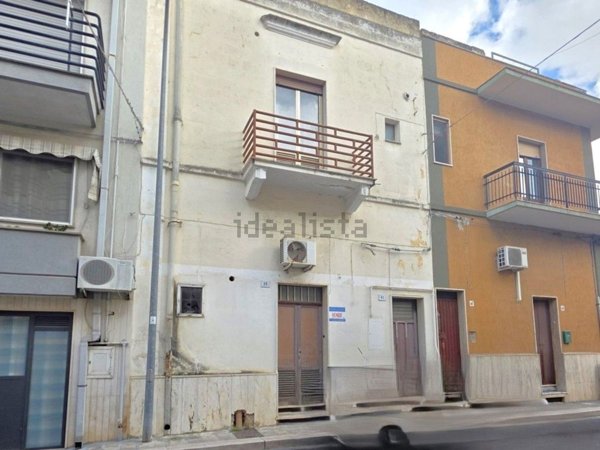 casa indipendente in vendita a Grottaglie