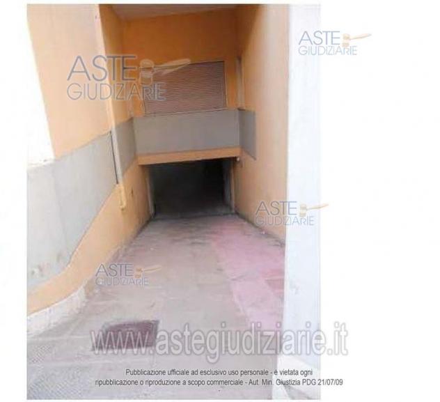 locale commerciale in vendita a Grottaglie