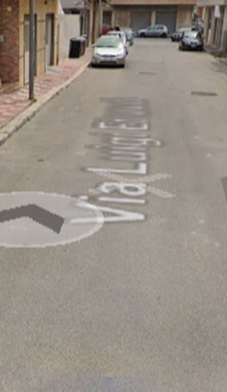 locale commerciale in vendita a Grottaglie