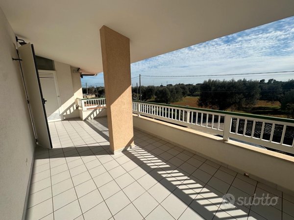 casa indipendente in vendita a Grottaglie