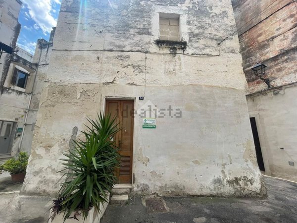 casa indipendente in vendita a Grottaglie