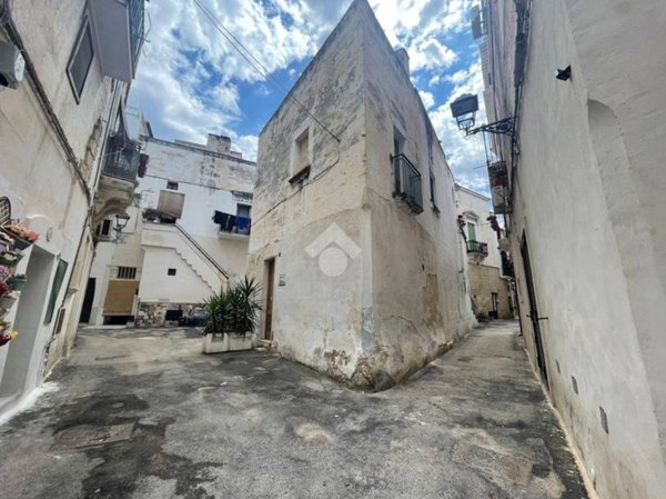 casa indipendente in vendita a Grottaglie