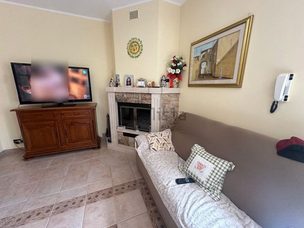 casa indipendente in vendita a Grottaglie