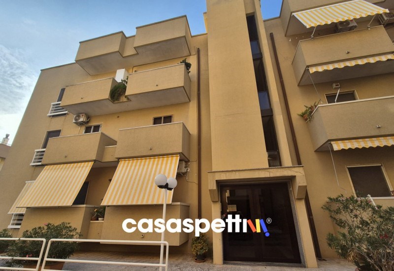 appartamento in vendita a Grottaglie in zona Paparazio