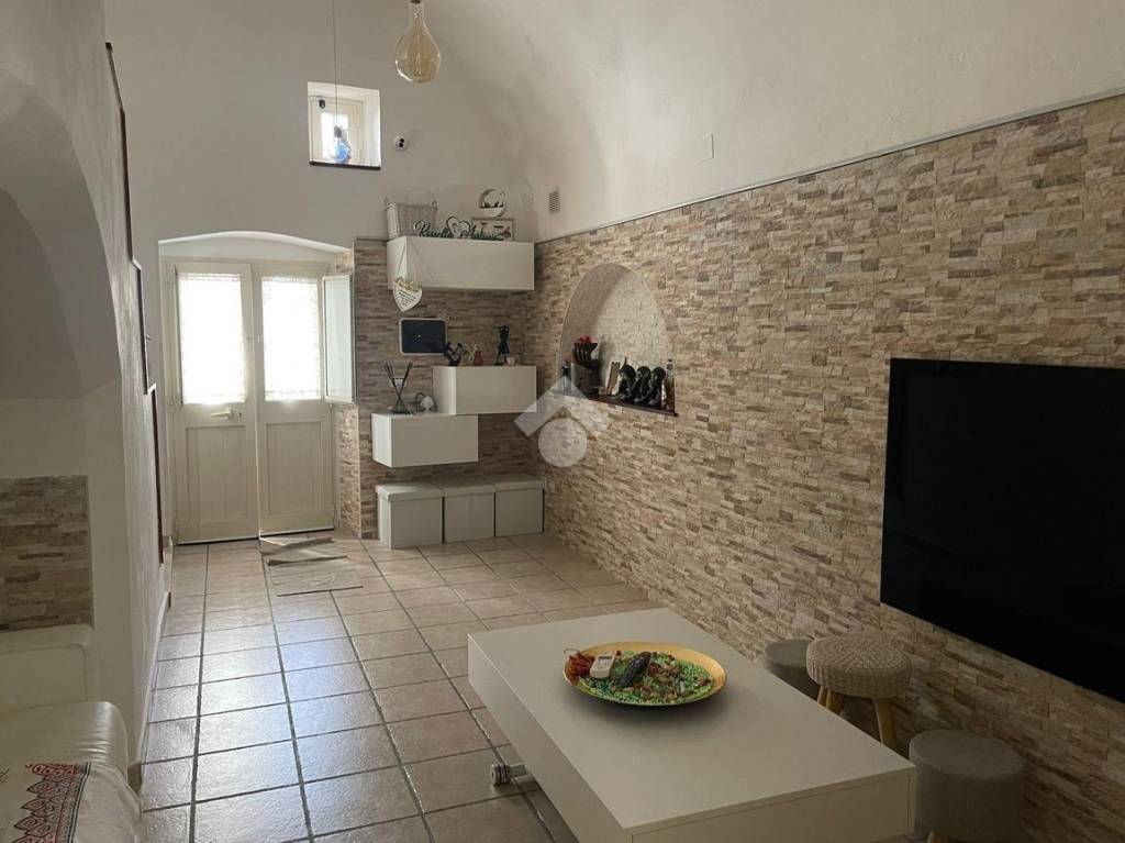 casa indipendente in vendita a Grottaglie