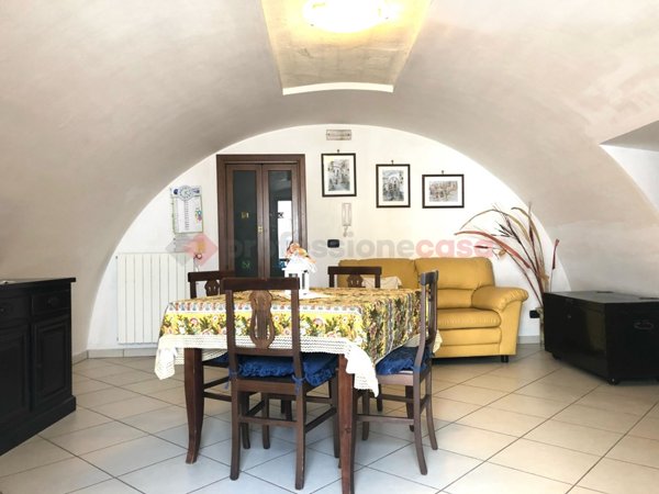 casa indipendente in vendita a Grottaglie