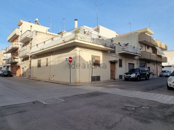 casa indipendente in vendita a Grottaglie