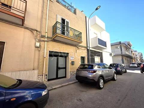 casa indipendente in vendita a Grottaglie