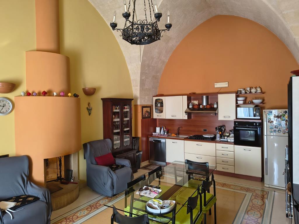casa indipendente in vendita a Grottaglie