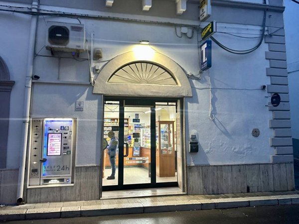 negozio in vendita a Laterza