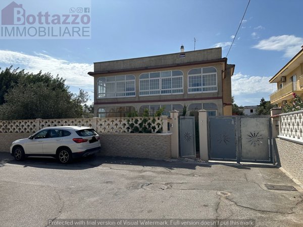 casa indipendente in vendita a Leporano