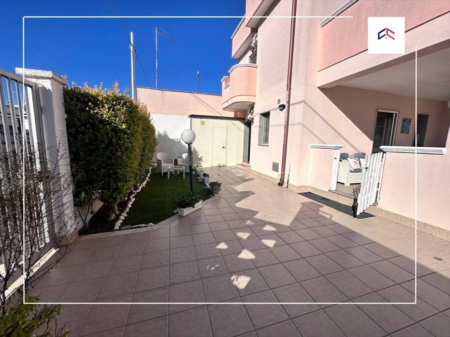 casa indipendente in vendita a Leporano